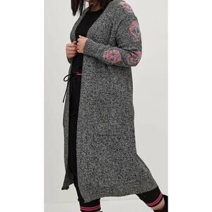 Torrid Lovesick Cardigan Sweater Duster Long Plus Size 3X Skull Space Dye Gray